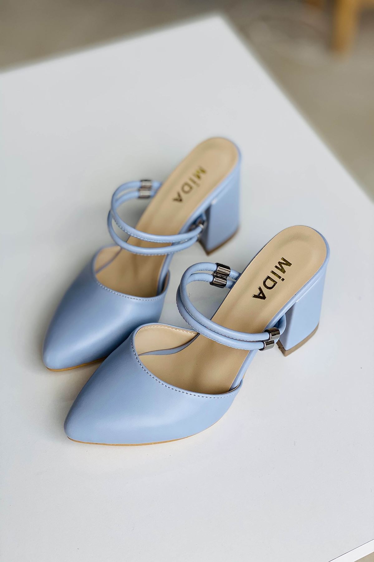 Y119 Bebe Mavi Deri Topuklu Ayakkabı