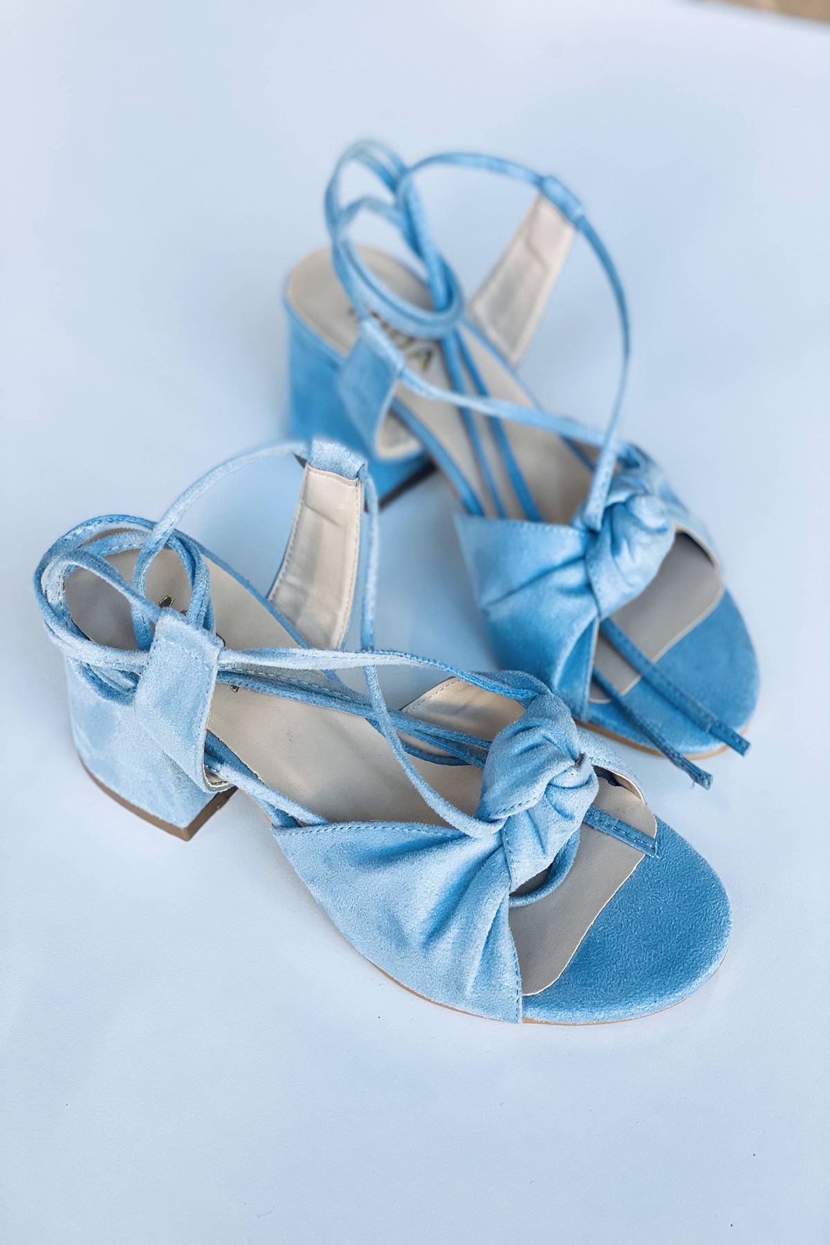Y551 Bebe Mavi Süet Topuklu Ayakkabı