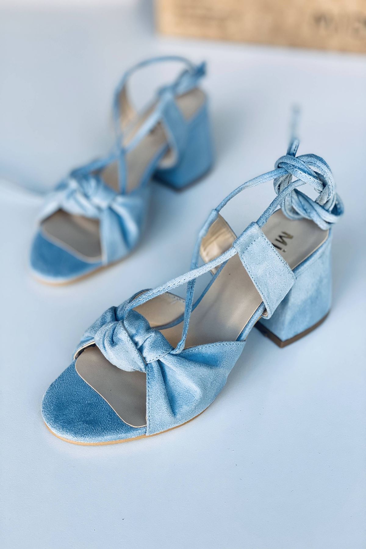 Y551 Bebe Mavi Süet Topuklu Ayakkabı