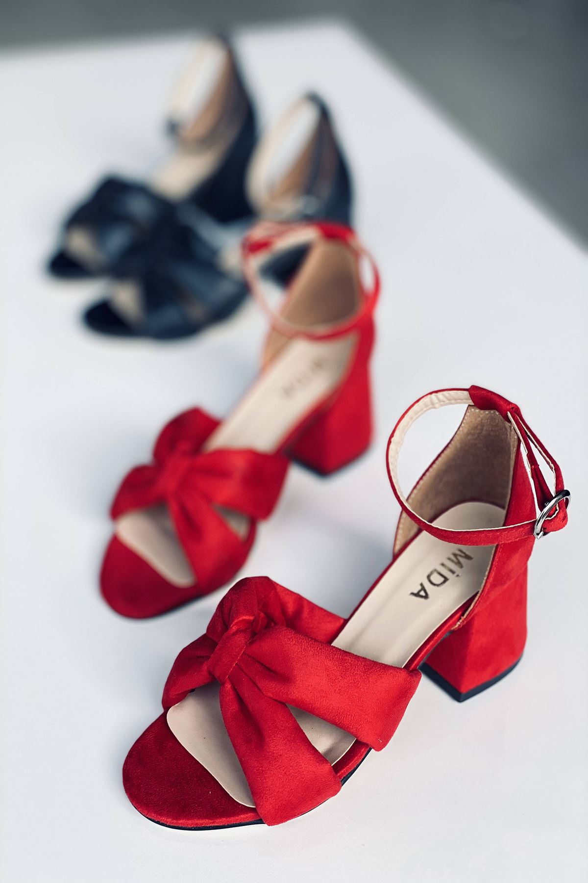 Y554 Kırmızı Süet Topuklu Ayakkabı