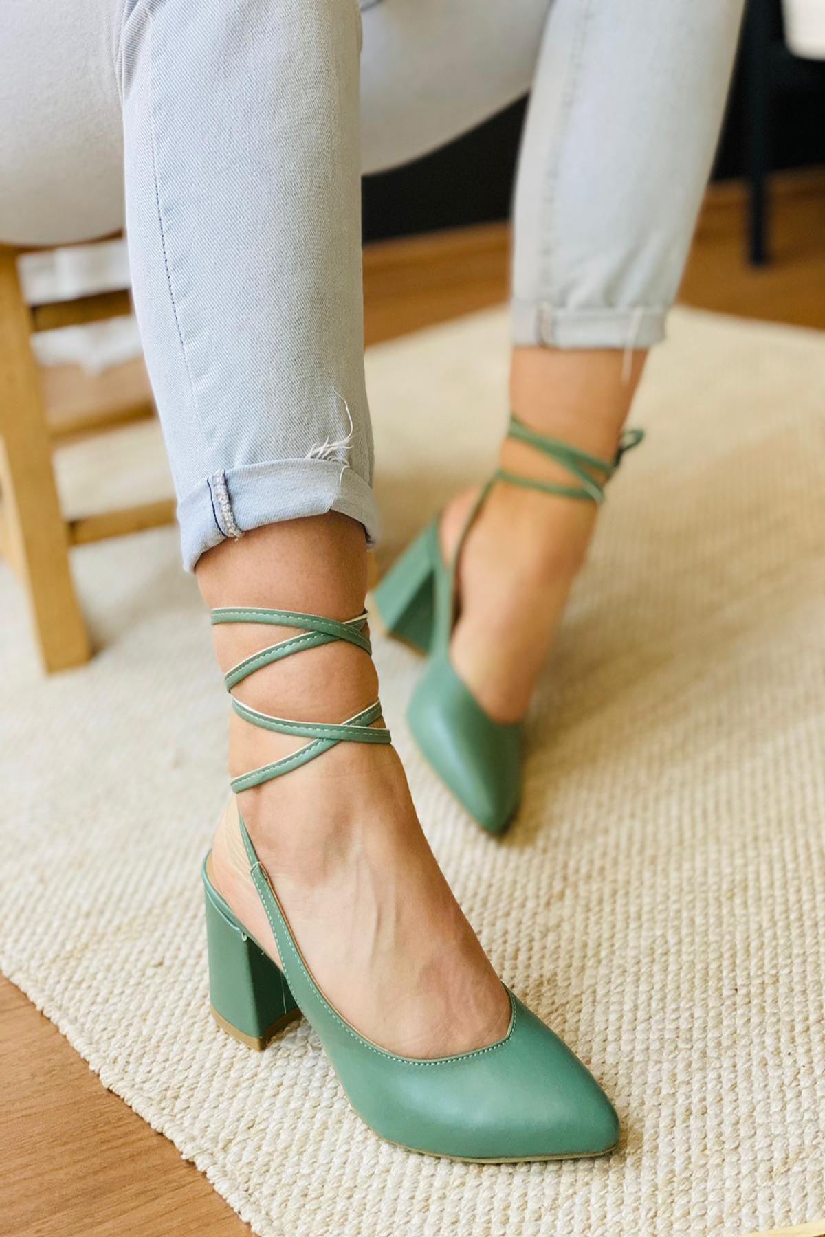 Y114 Mint Yeşili Deri Topuklu Ayakkabı