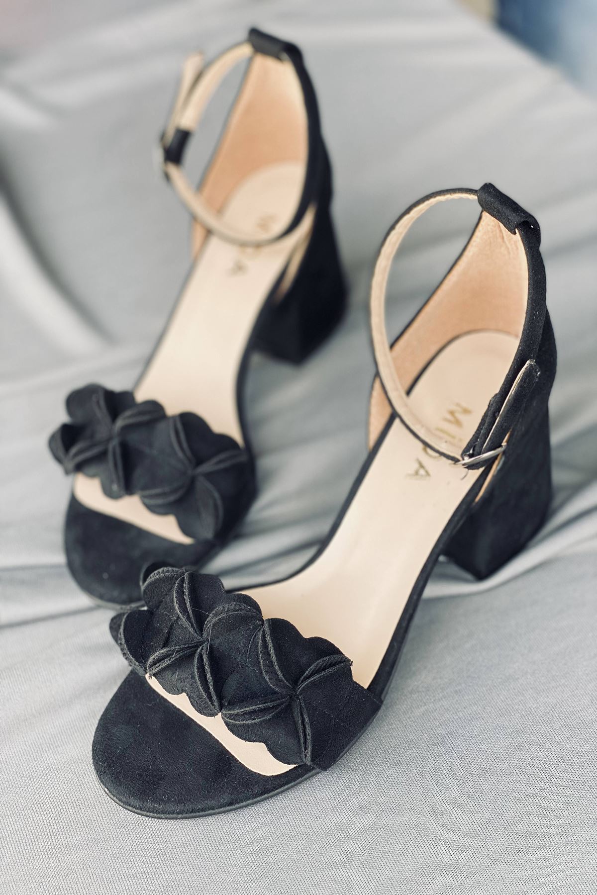 Y500 Siyah Süet Topuklu Ayakkabı