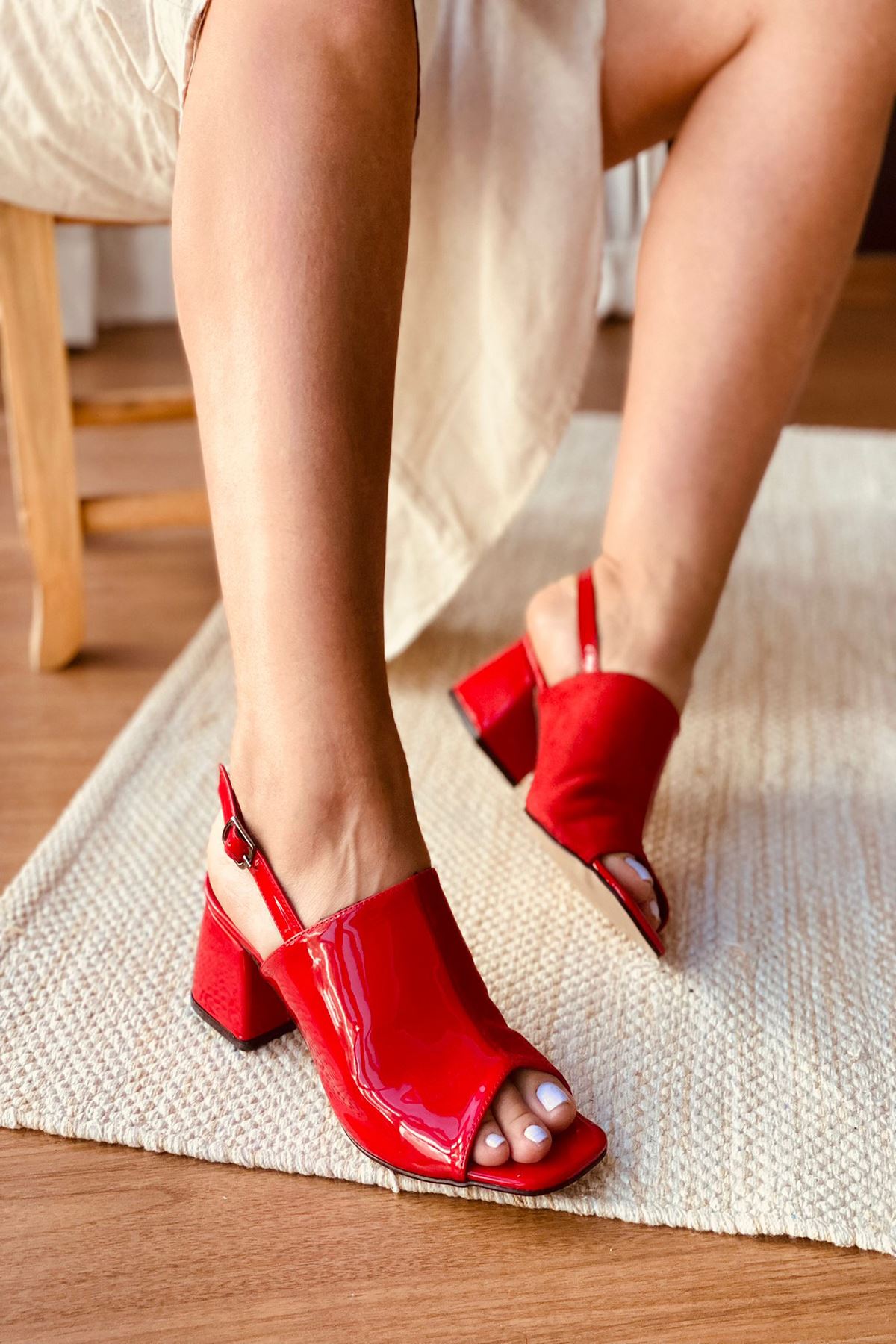 Y902 Kırmızı Rugan Topuklu Ayakkabı