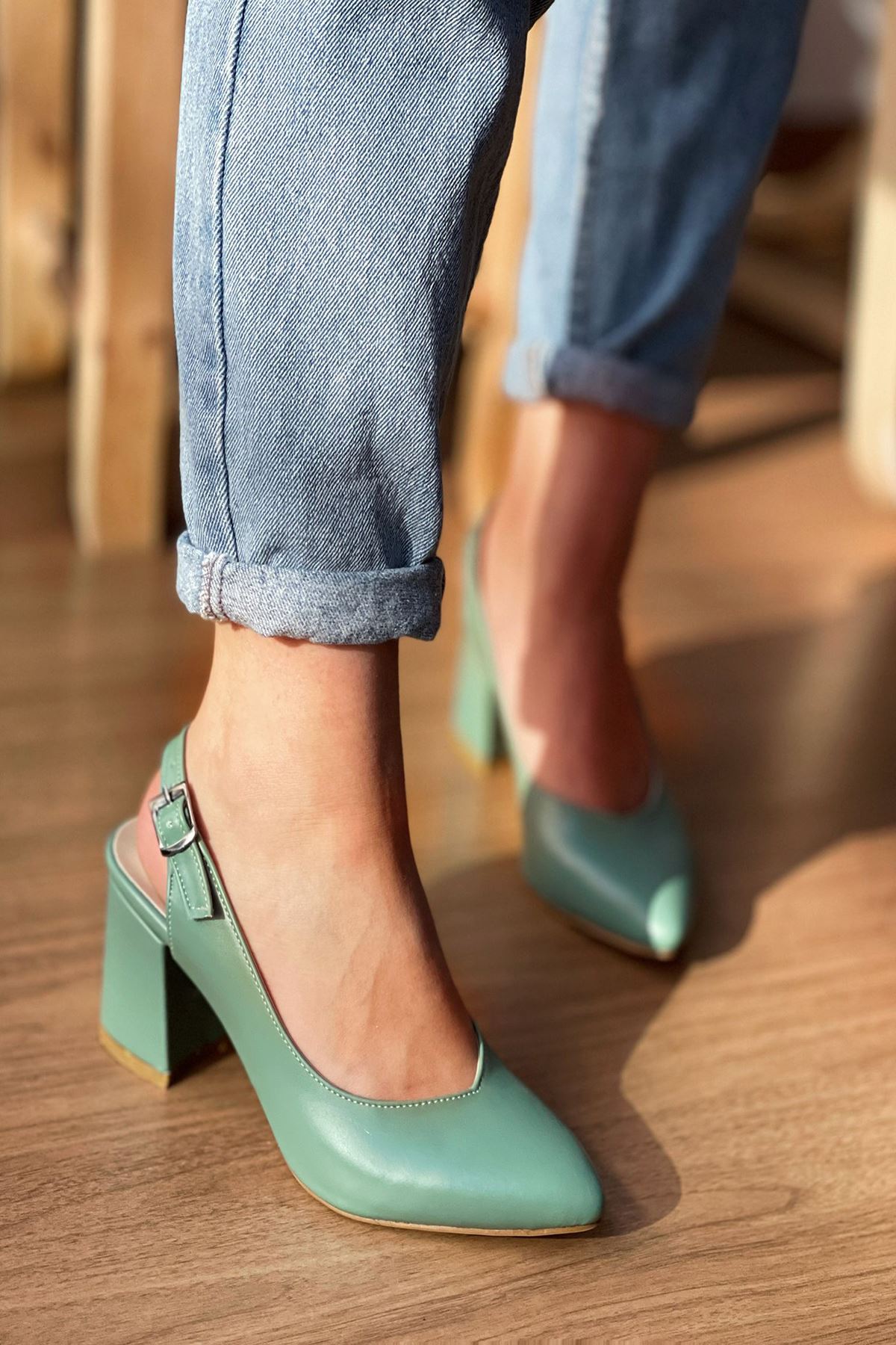 Mida Shoes Y101 Mint Yeşili Deri Topuklu Ayakkabı