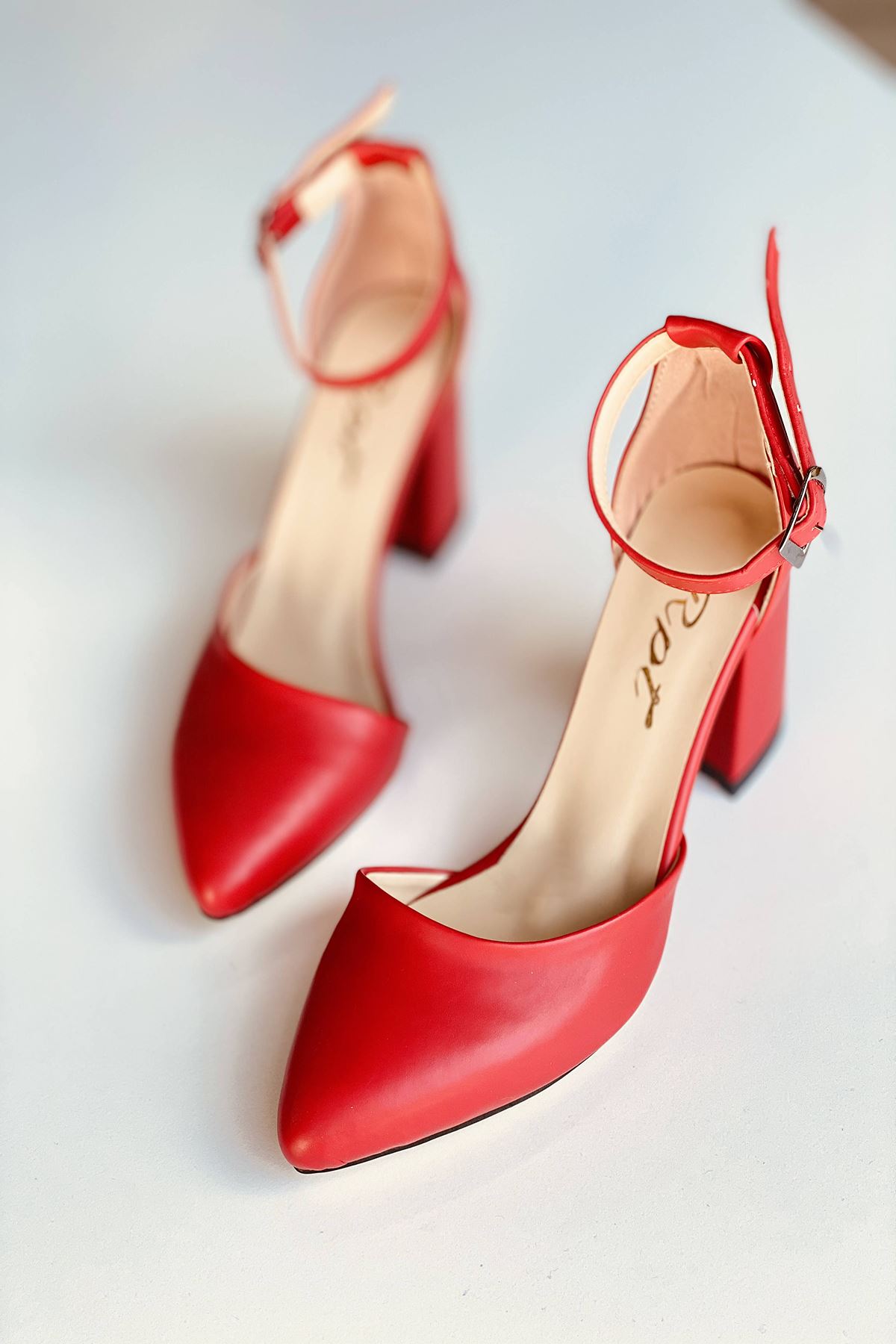 Mida Shoes Y102 Kırmızı Deri Topuklu Ayakkabı