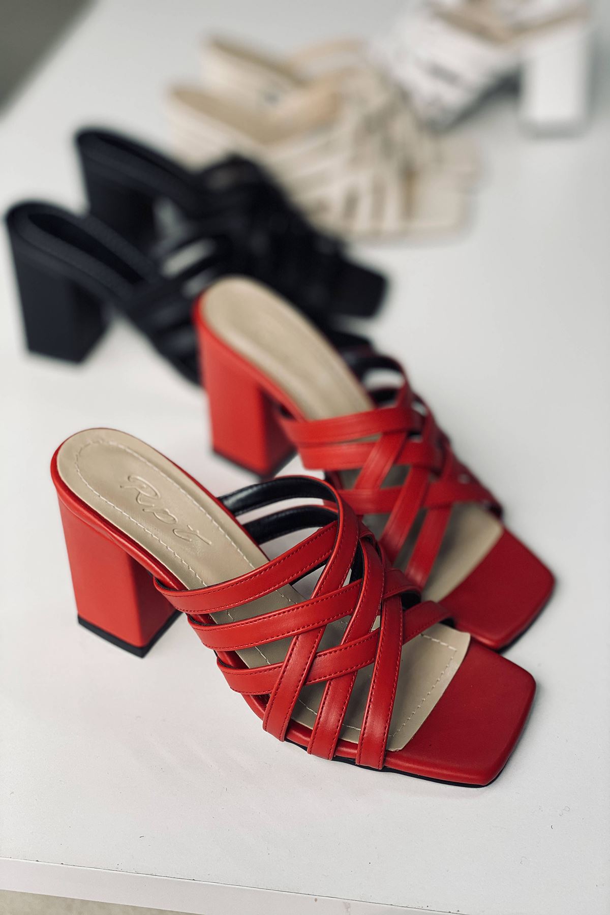 Mida Shoes Y926 Kırmızı Deri Topuklu Ayakkabı