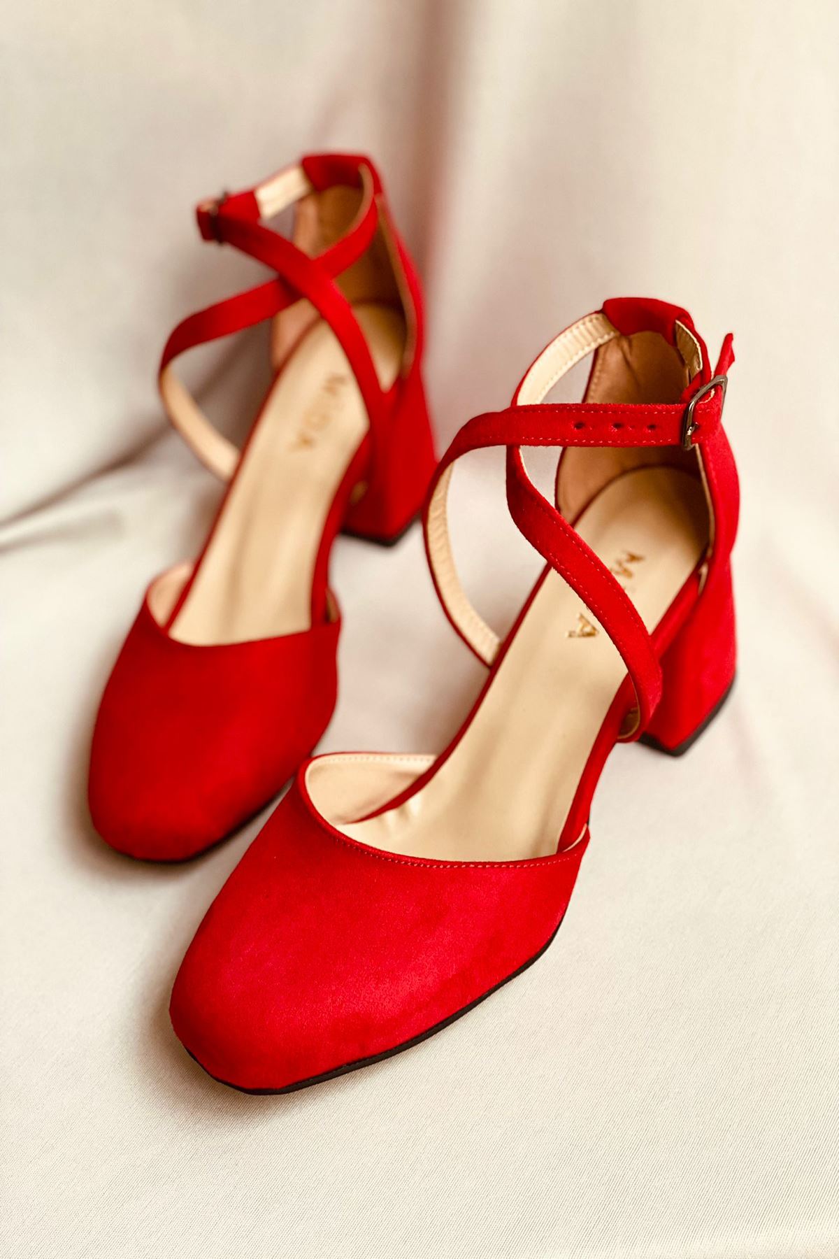 Mida Shoes Y191 Kırmızı Süet Topuklu Ayakkabı