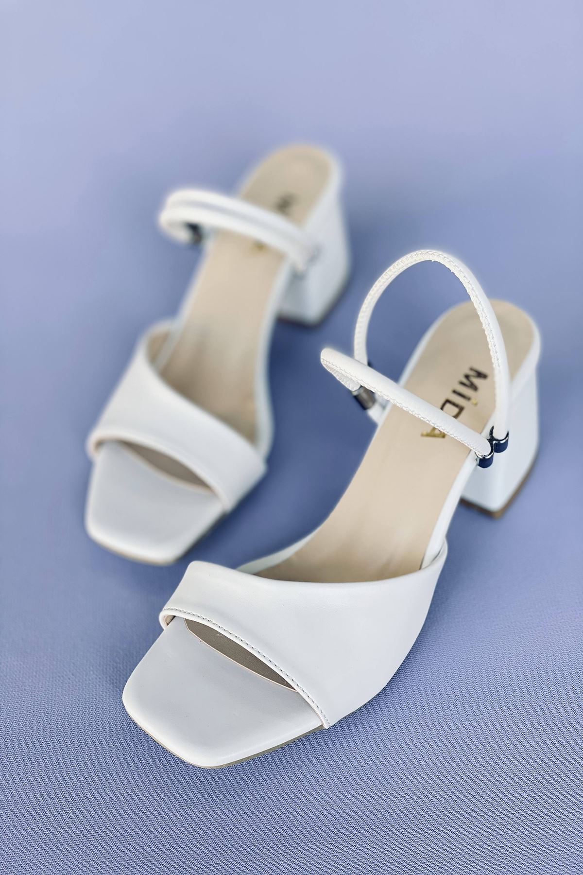 Mida Shoes Y911 Beyaz Deri Topuklu Ayakkabı