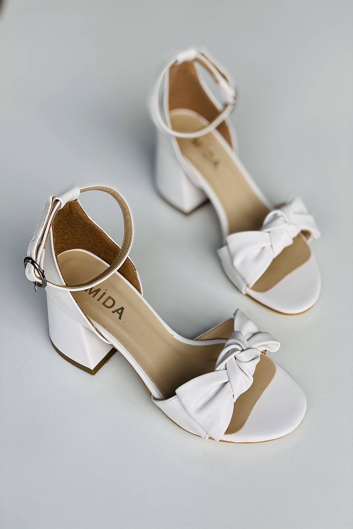 Mida Shoes Y553 Beyaz Deri Topuklu Ayakkabı