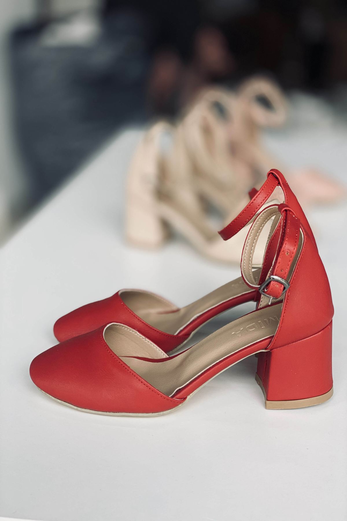 Mida Shoes Y202 Kırmızı Deri Topuklu Ayakkabı