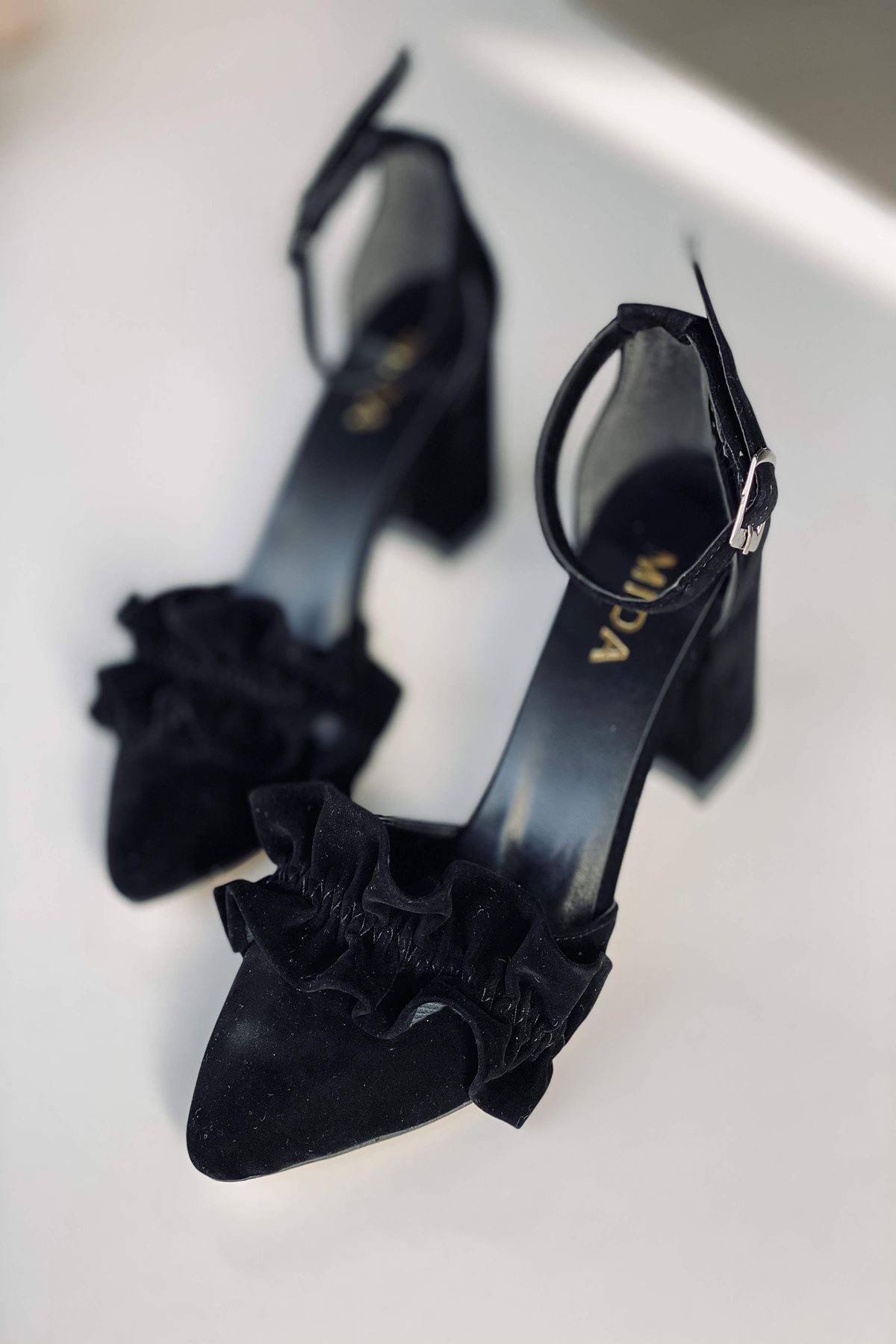 Mida Shoes Y126 Siyah Süet Topuklu Ayakkabı