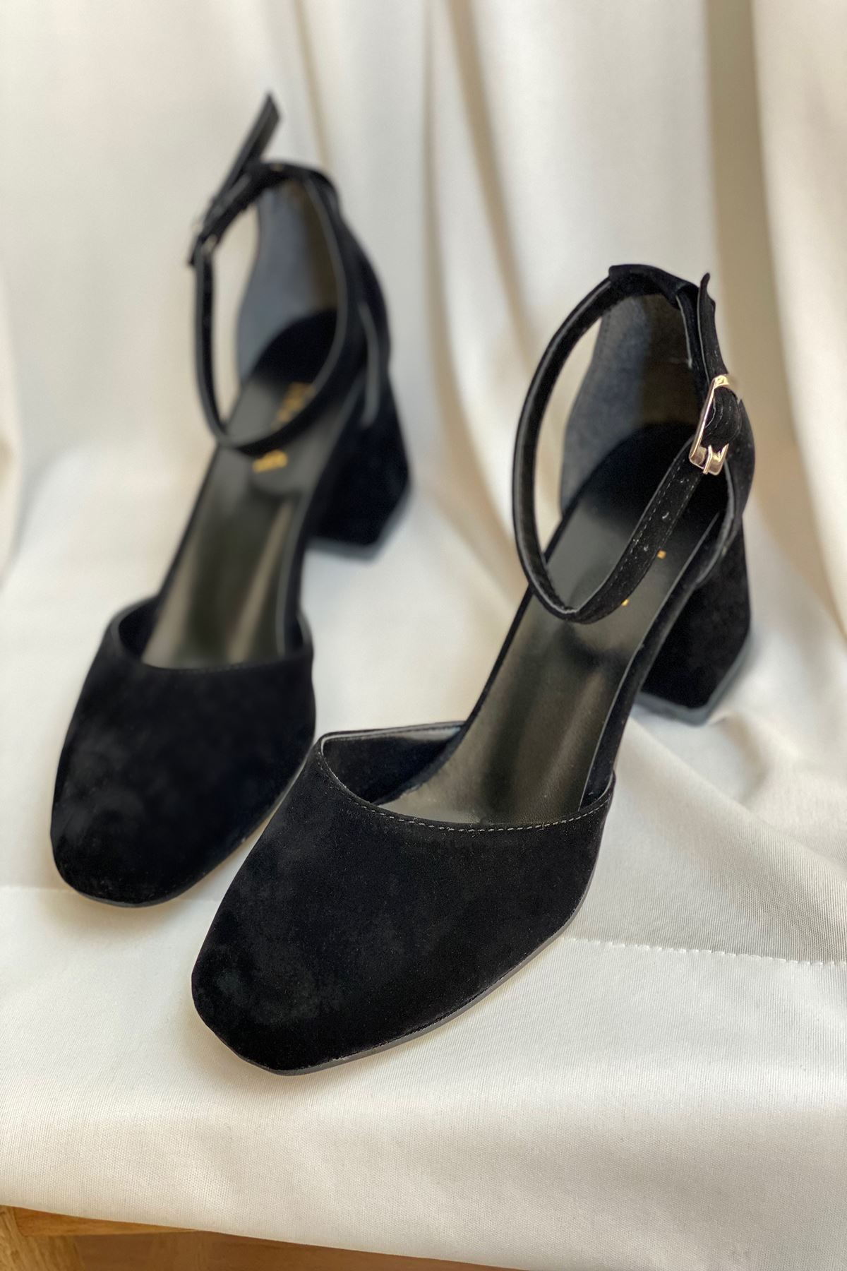 Mida Shoes Y192 Siyah Süet Topuklu Ayakkabı