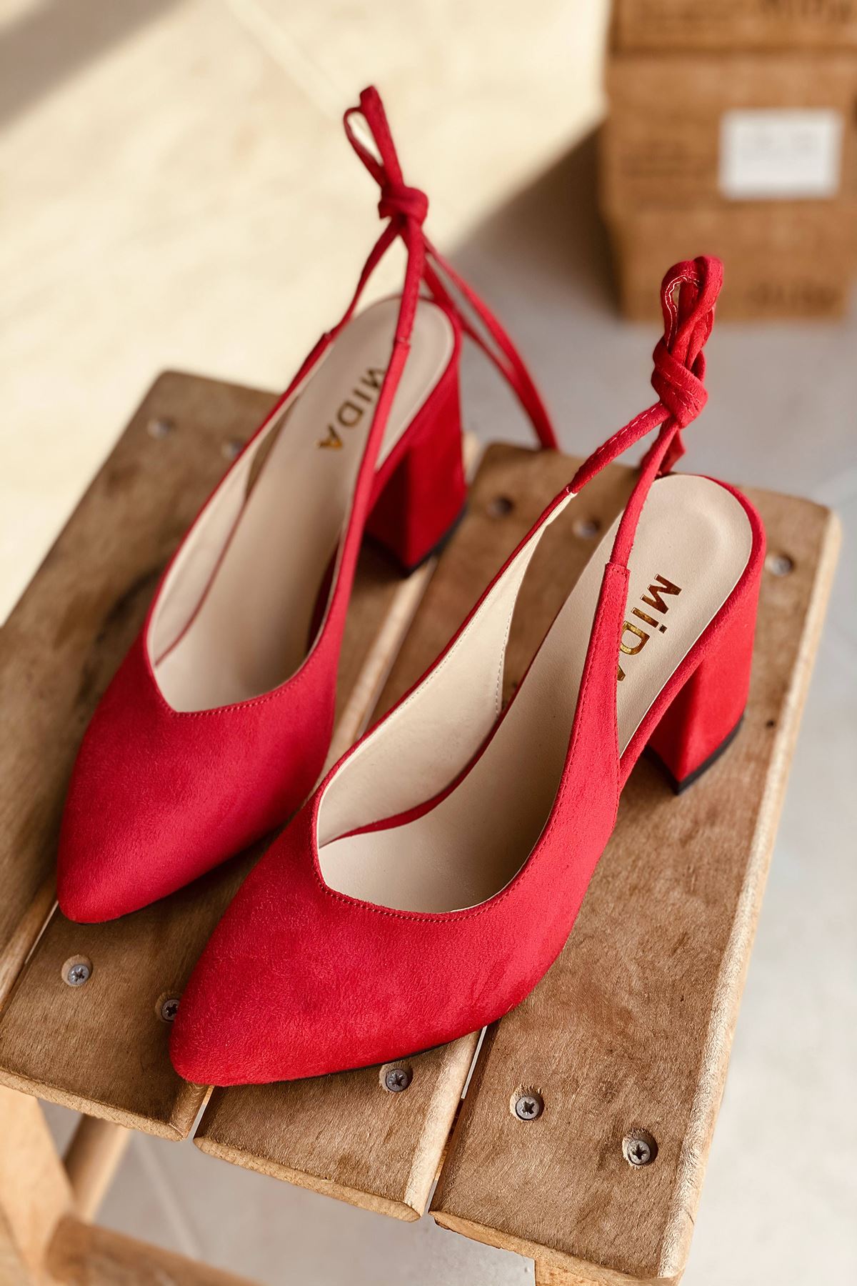 Mida Shoes Y114 Kırmızı Süet Topuklu Ayakkabı