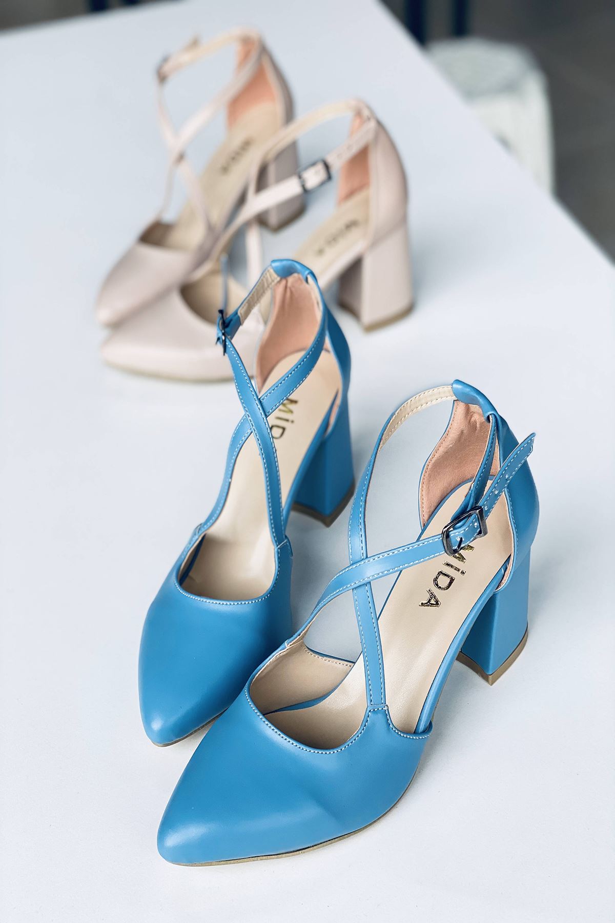 Mida Shoes Y113 Bebe Mavi Deri Topuklu Ayakkabı