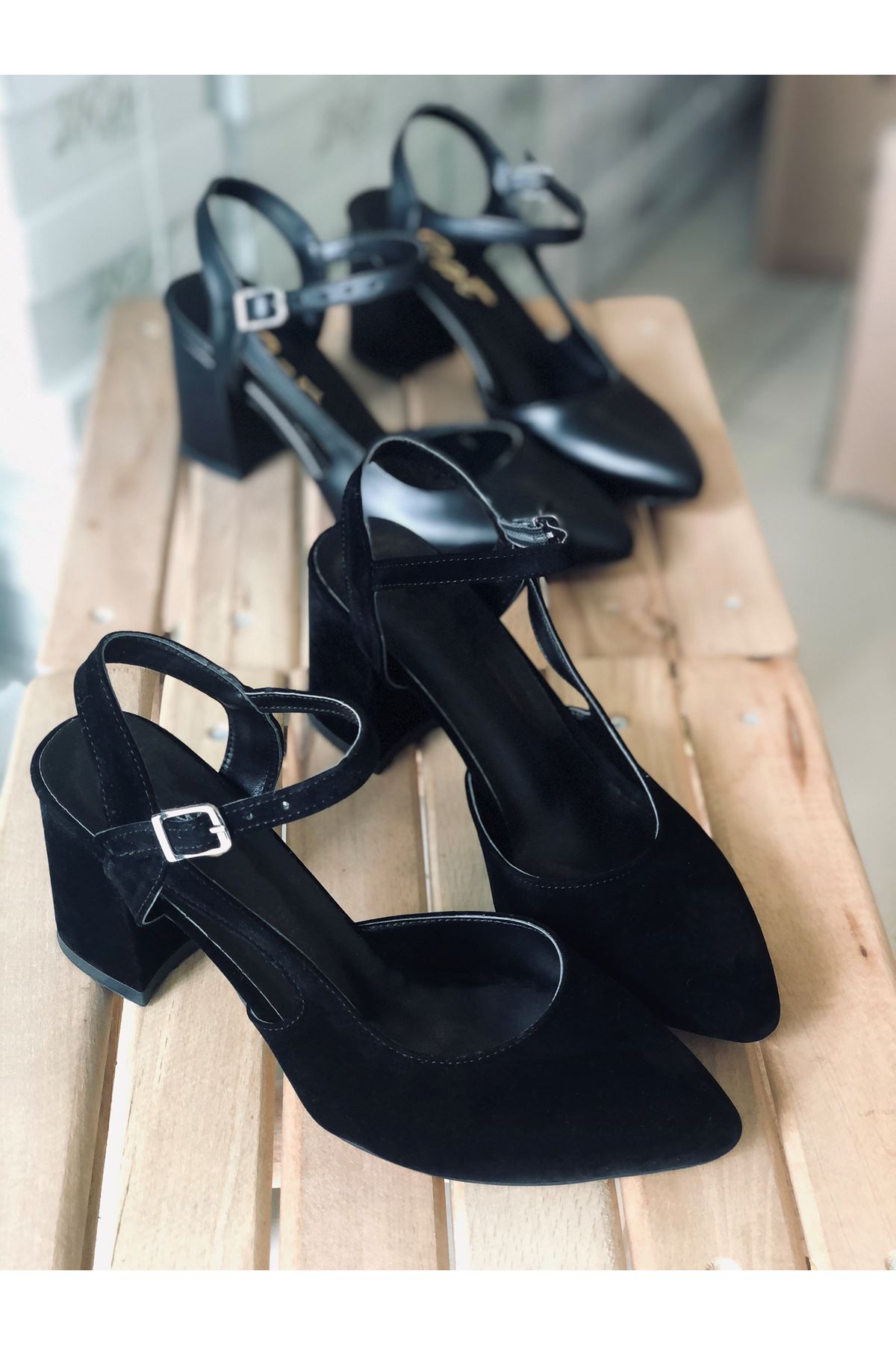 Mida Shoes Y104 Siyah Süet Topuklu Ayakkabı