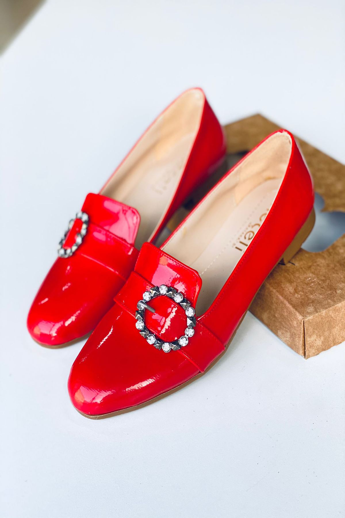 Mida Shoes YSD-HBB Kırmızı Tokalı Rugan Babet