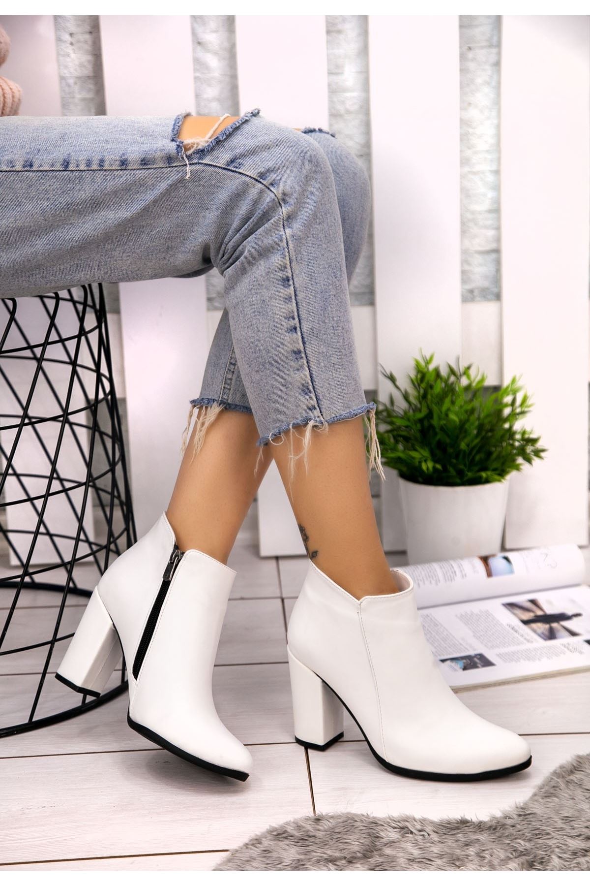 Mida Shoes Most Beyaz Deri Topuklu Kadın Bot