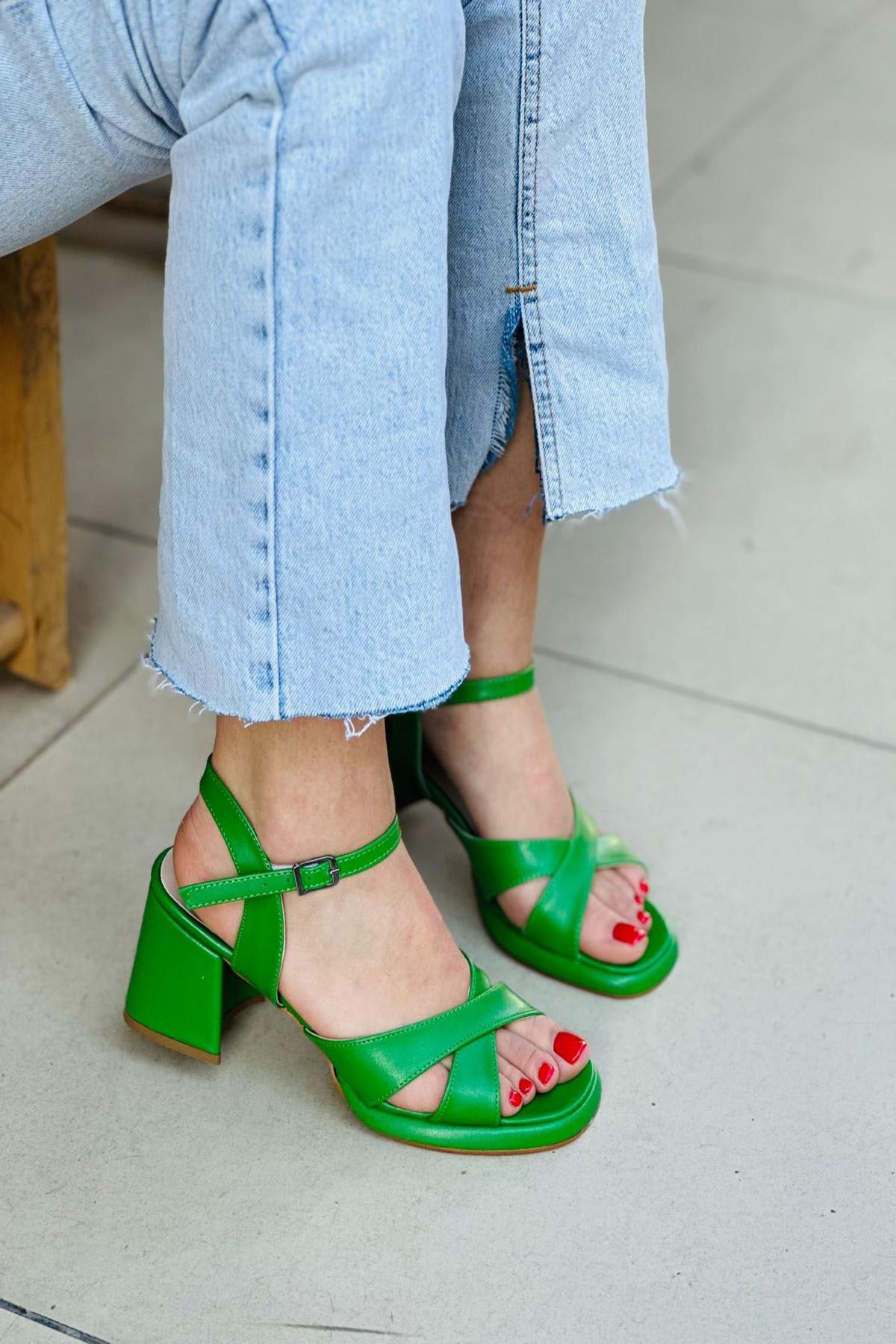 Mida Shoes Y171 Yeşil Deri Çapraz Bantlı Kadın Topuklu Ayakkabı