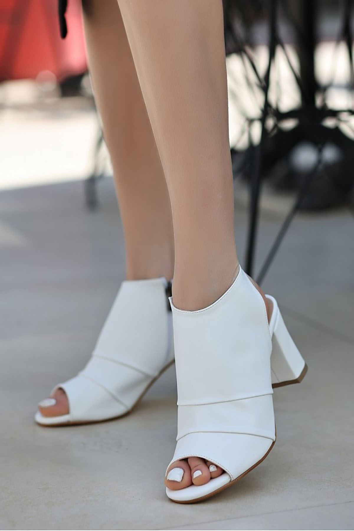 ERBDOLLY Beyaz Deri Kadın Önü Açık Topuklu Ayakkabı