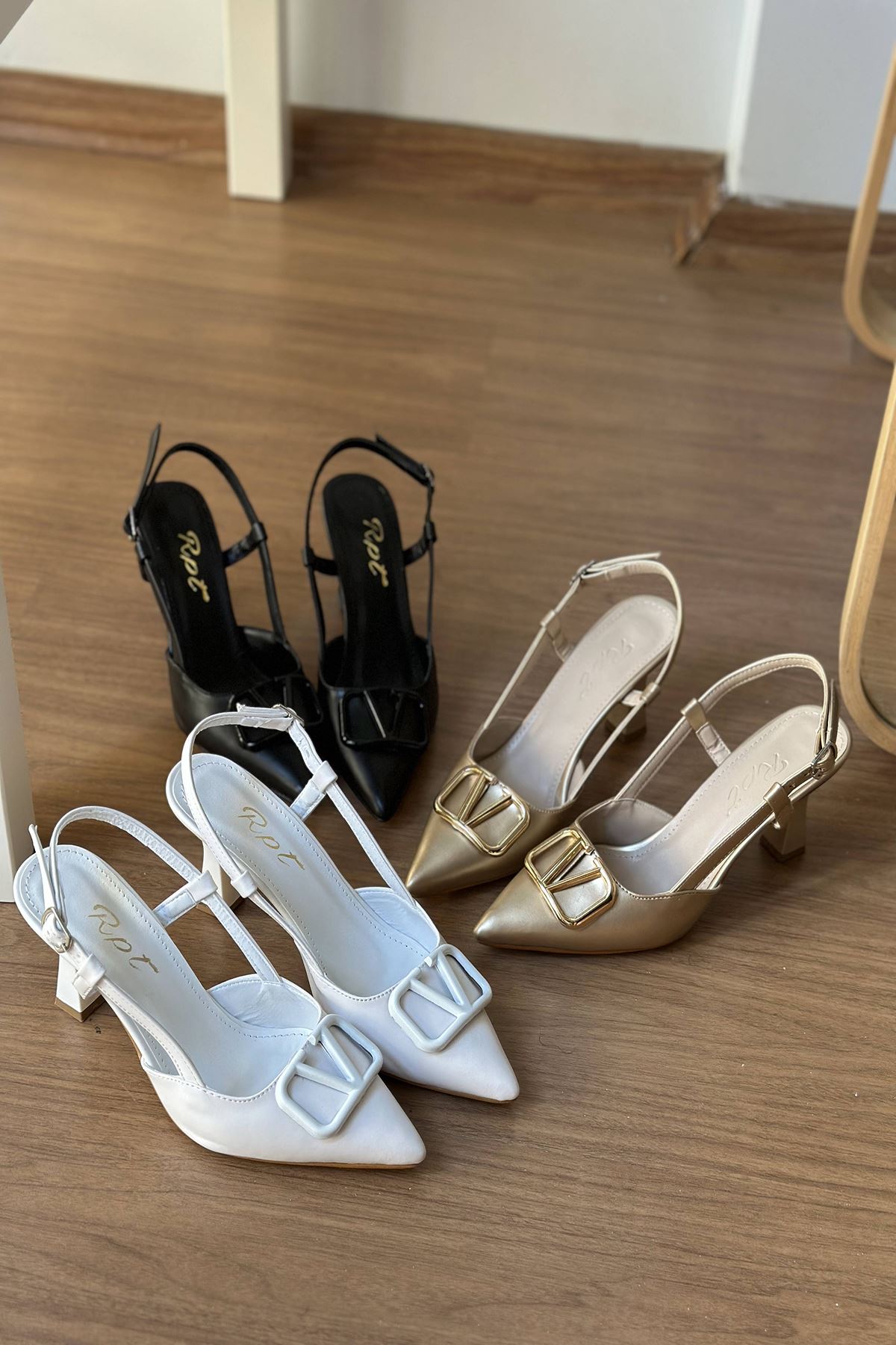 Mida Shoes Y3033 Beyaz Deri Tokalı Kadın Topuklu Ayakkabı
