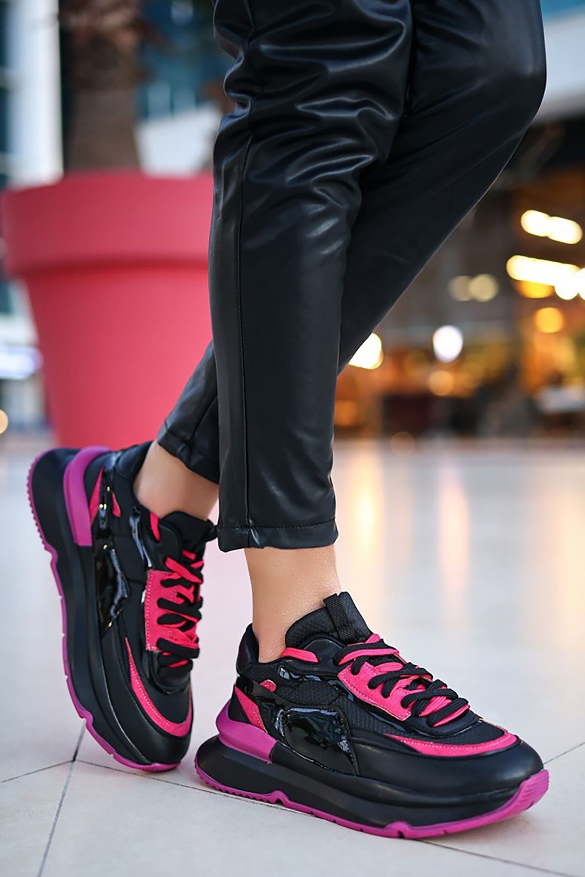 Mida Shoes ERBALEH Siyah Fuşya Deri Bağıcıklı Kadın Spor Ayakkabı