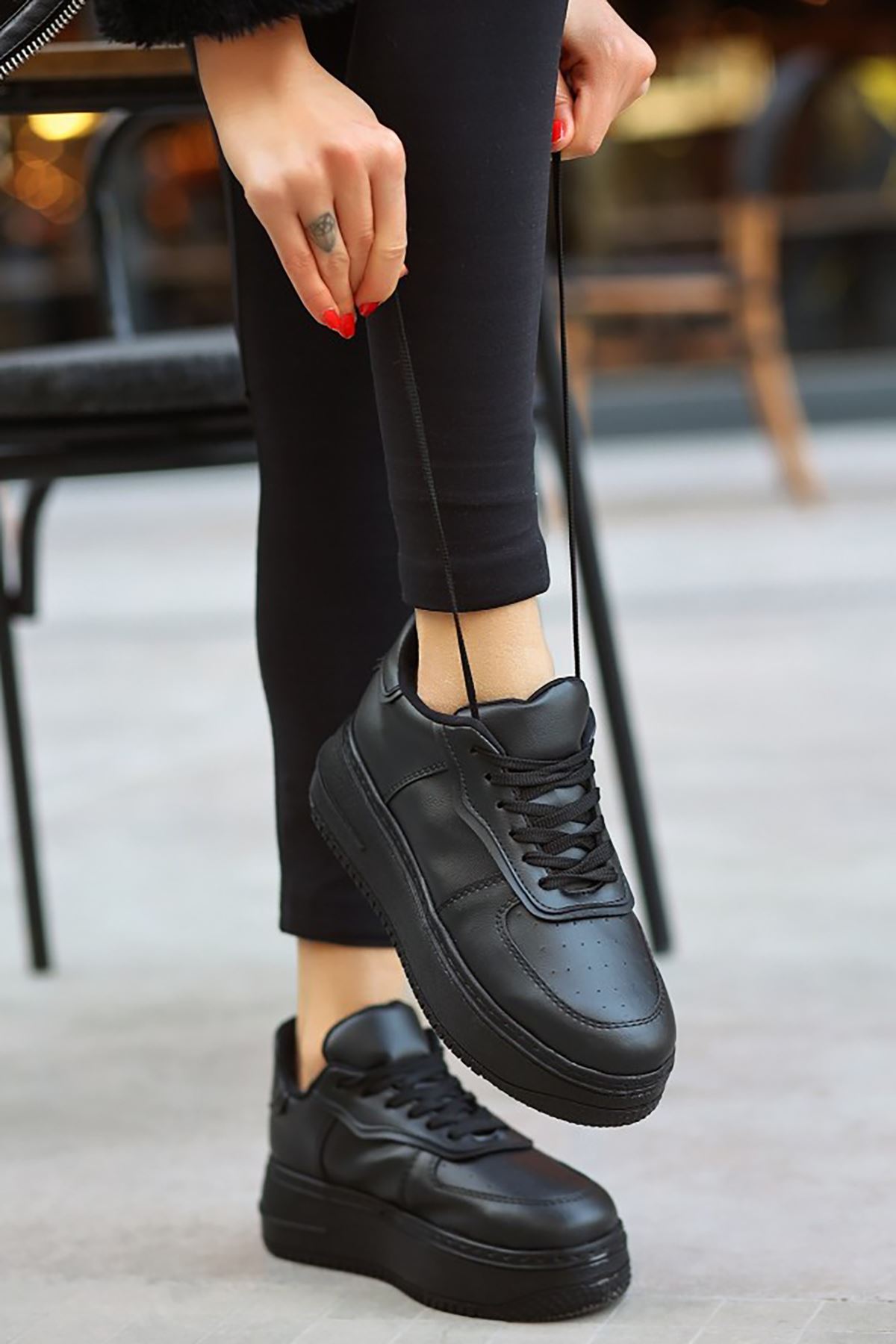Mida Shoes ERBWONDİO Siyah Bağcıklı Kadın Spor Ayakkabı
