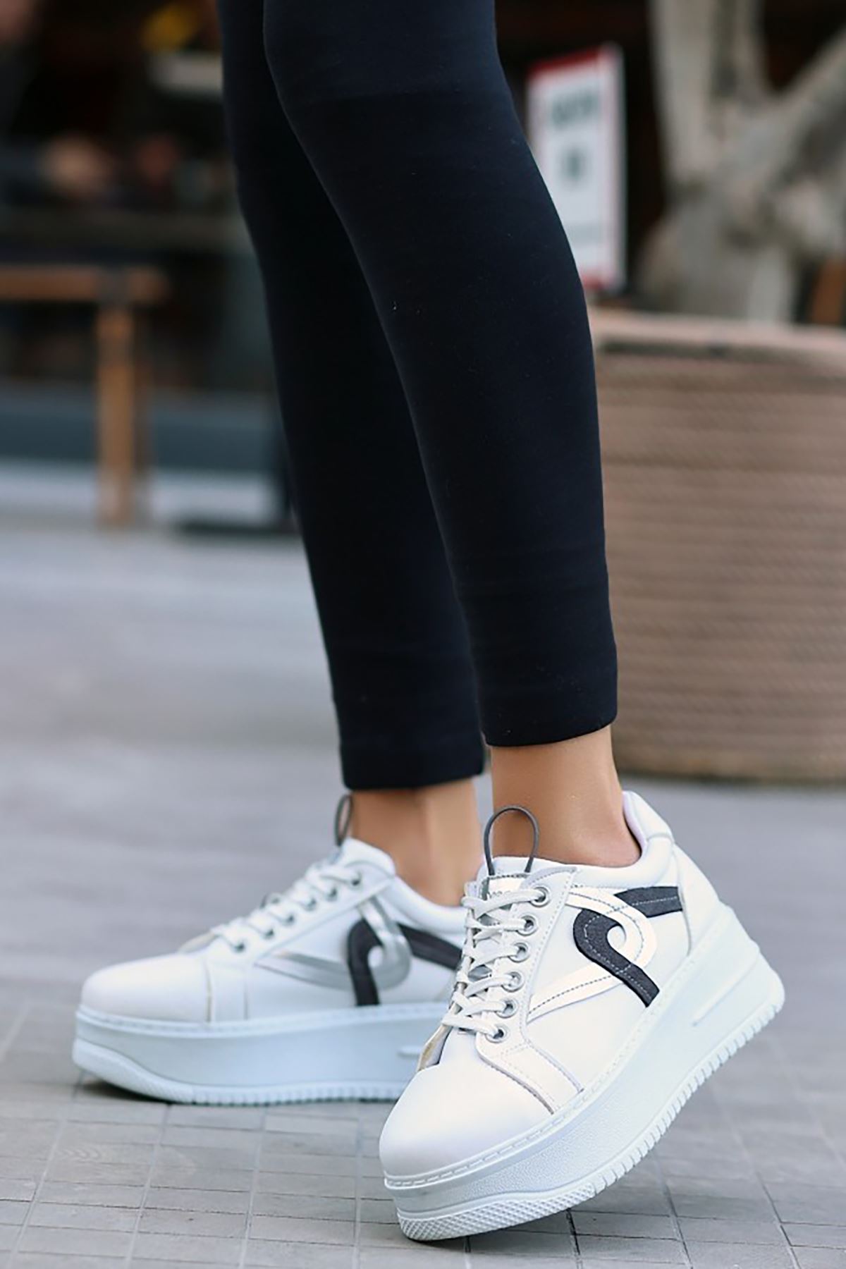 Mida Shoes ERBZİANA Beyaz Deri Bağcıklı Kadın Spor Ayakkabı