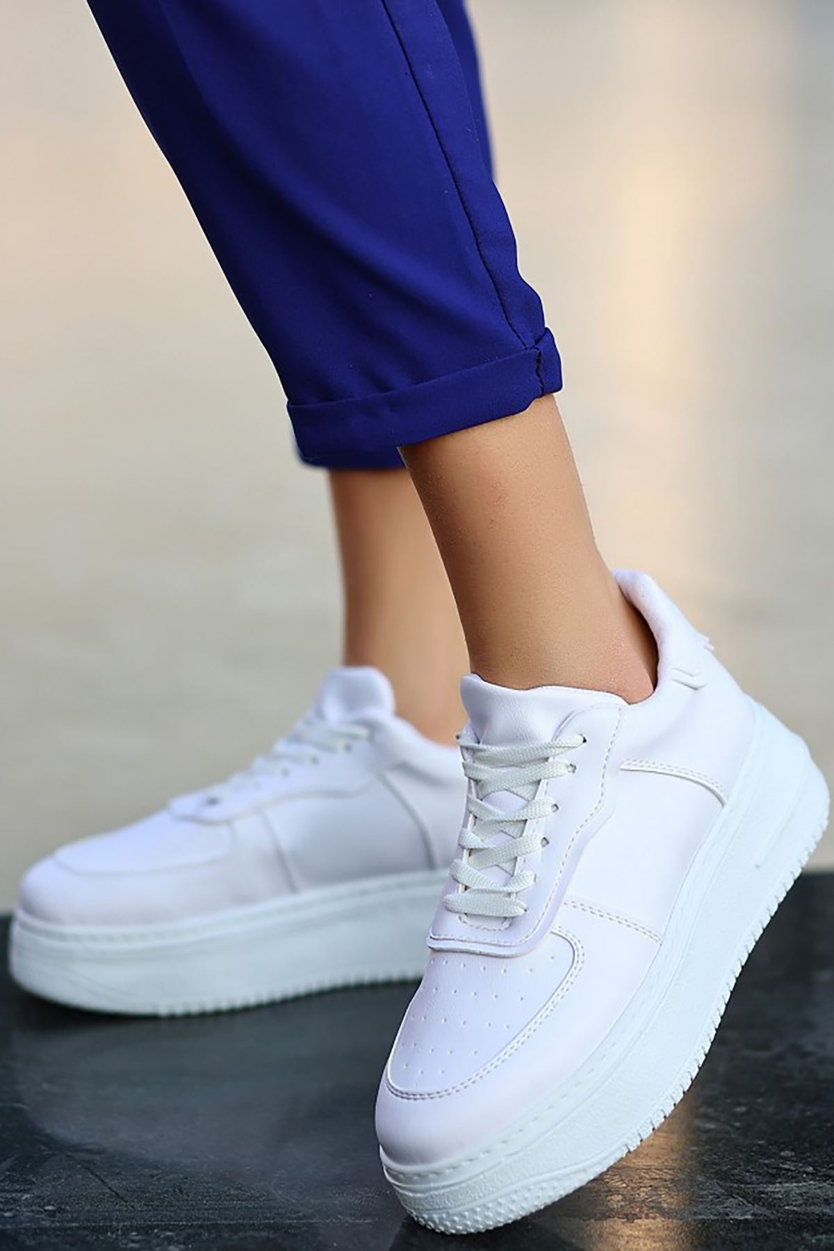 Mida Shoes ERBNAXİ Beyaz Deri Bağcıklı Kadın Spor Ayakkabı