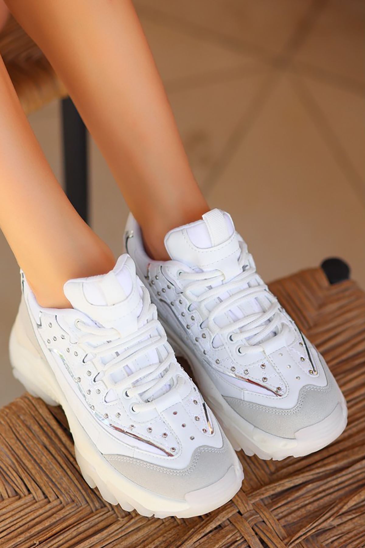 Mida Shoes ERBJİLA Beyaz Deri Bağcıklı Kadın Spor Ayakkabı