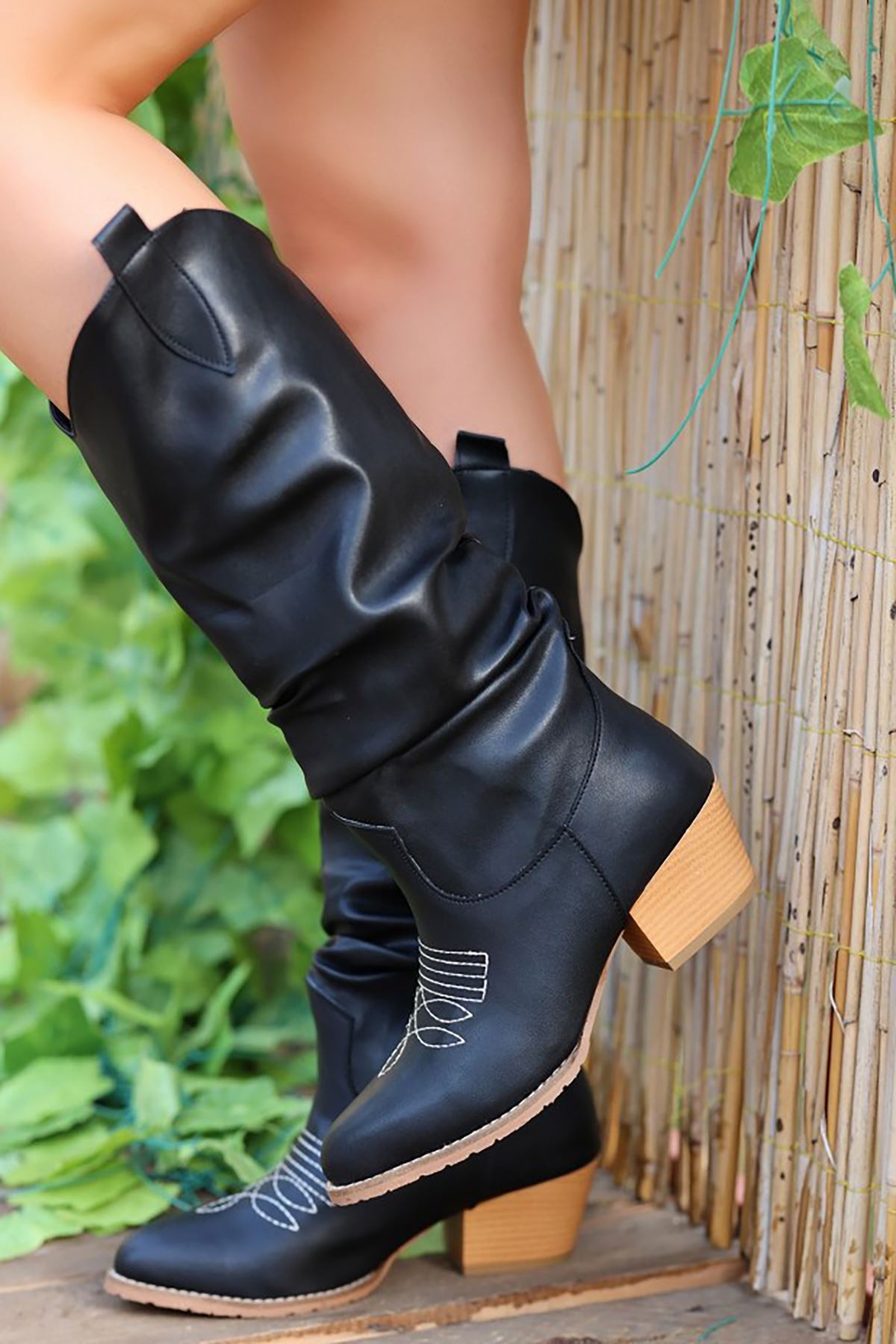Mida Shoes Cayla Siyah Deri Topuklu Kadın Çizme