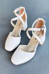 Y191 Beyaz Deri Topuklu Ayakkabı