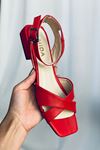 Y400 Kırmızı Deri Sandalet
