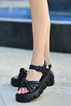 Mida Shoes ERBParix Siyah Deri Dolgu Topuk Kadın Sandalet