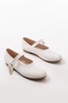 Mida Shoes İNF-324 Beyaz Baretli Tokalı Günlük Kadın Babet