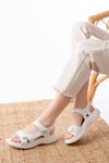 Mida Shoes DM-363 Beyaz Baret Cırtlı Dikişli Günlük Kadın Sandalet